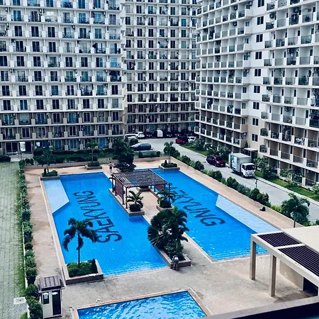 Smart Home Near Airport & Beach Luxury Comfort Bed